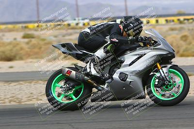 media/Apr-09-2022-SoCal Trackdays (Sat) [[c9e19a26ab]]/Turns 16 and 17 Exit (1030am)/